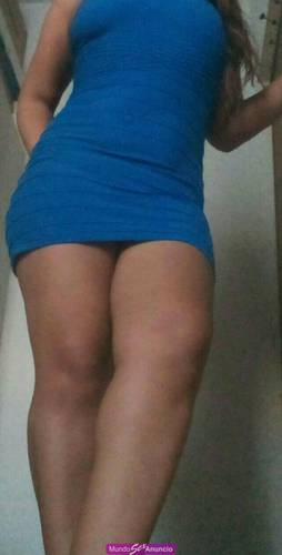MORENA HERMOSA DE POMPAS Y CADERAS GRANDES