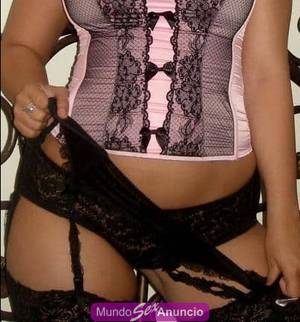 TE COMERÉ A BESOS Y CARICIAS VAMOS A TENER UN RICO SEXO