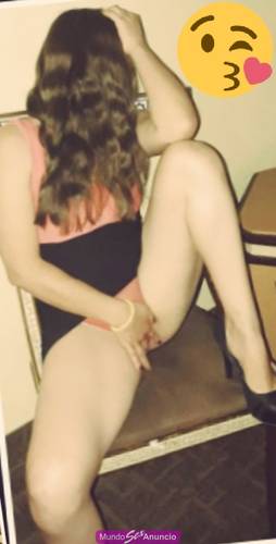 Silvia, chica complaciente y ardiente.