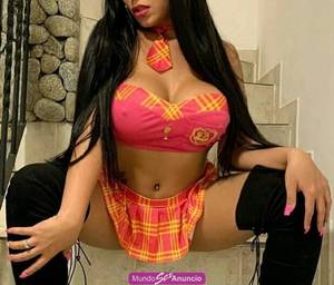 ESPOSA  NIVELXXXCOGEM BATEMELAS EN LAS  NALGAS  TRIO H