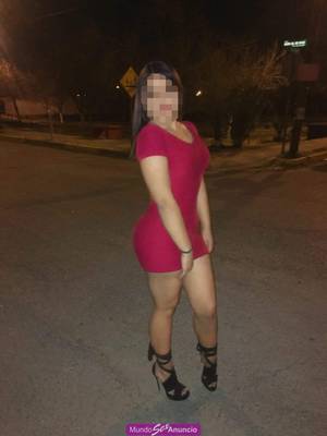 Complaciente y sexy chica 8110649096