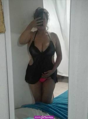 HERMOSA TETONA ((500)) CUENTO CON LUGAR....FOTOS REALES
