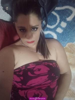 Karla madura  servicio de primera sin engaños fotos 100 % r