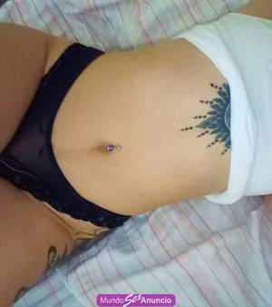 Masajista tatuada super caliente