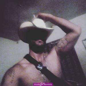 gigolo se ofrece servicio completo