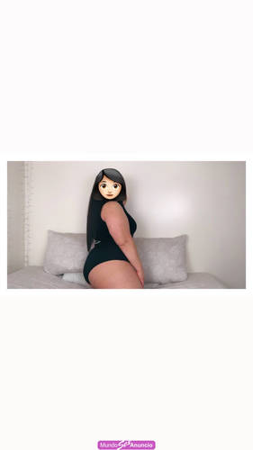 Chica joven gordita