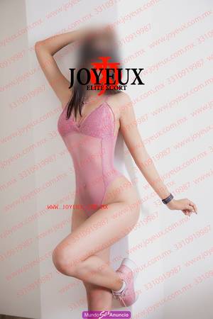 MONICA SENSUAL Y ARDIENTE JOVENCITA LISTA PARA EL SEXO