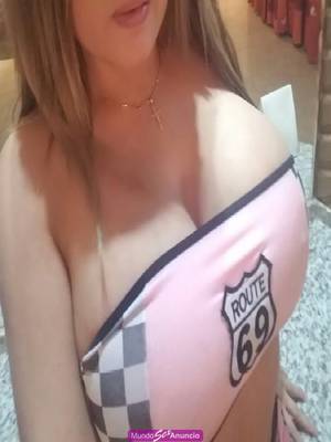 TETONA CALIENTE EDECAN SWINGER  PARA  TRIOS  HMH PORNO REAL