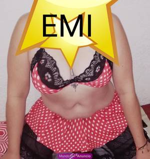 Emilia una hermosa mujer caliente