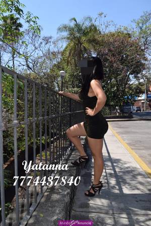 MI NOMBRE ES YATANNA  CHICA VIP