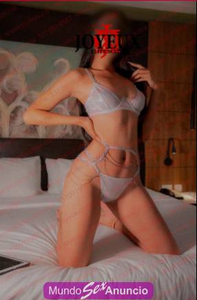 MONICA CHICA CALIENTE MUY SENSUAL