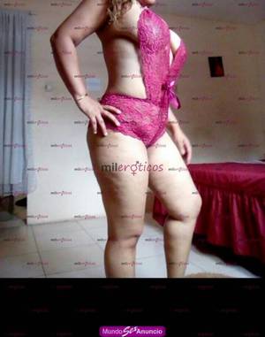 Caliente chica siente el placer entre mis piernas corazon