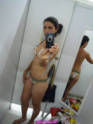 2226746938. ME LLAMO SAM Y SOY UNA CHICA POBRE MUY POBRE PIP