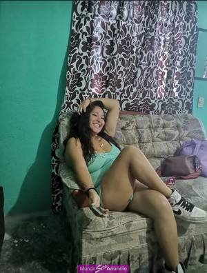 Hola bebé somos dos primas súper jóvenes & muy complacien