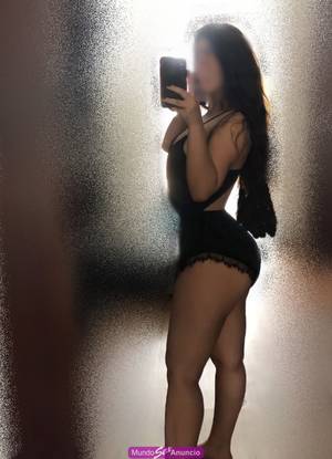 SOY AITANA, TAN JOVENCITA COMO CALIENTE