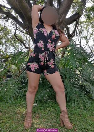 Soy Jennyfer tengo garganta profunda, estoy muy caliente!!