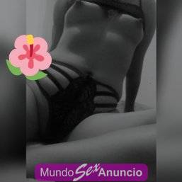 Mujer sexy con ganas de cumplir tus fantasias