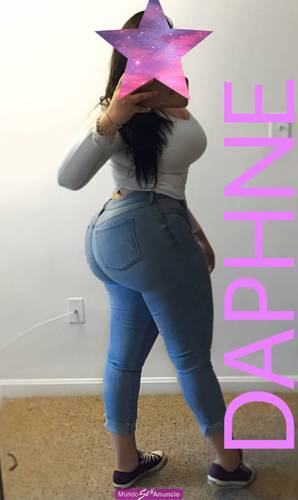 DAPHNE BIG BOOTIE AMOREE.CON UNAS NALGOTAS GRANDOTAS Y RICAS