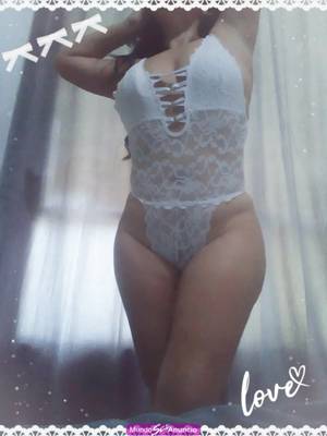 Nueva en el ambiente cariño,real sexi cachonda y muy fogosa
