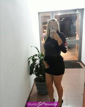 SOY CALIENTE  Y MUY CONSENTIDORA