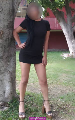 HERMOSA Y APRETADITA, SOY UNA CHICA MUY SENSUAL CALIENTE