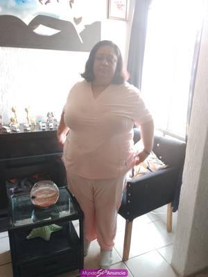Soy una gordita  muy rica con una malos deliciosas