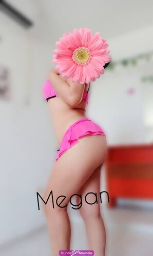MEGAN ARDIENTE Y SENSUAL