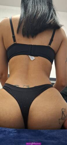 Zoe Romero Flaquita Petit