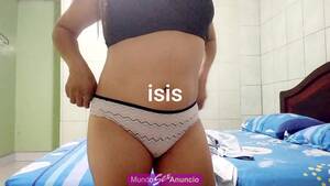 Isis chaparrita nalgoncita de pechos pequeños económica