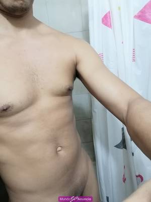 Joven venezolano complaciente con 21 cmts de puro placer