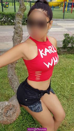 Lucero linda jovencita de buenas curvas y buen derrier