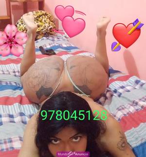 ven gosa de mi cuerpo tatuado