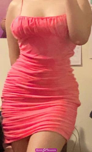 CARO TETONA CURVILINICA DE BUENOS PECHOS, SURCO
