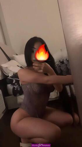 GUAPA ANFITRIONA AREQUIPEÑA DE 21 AÑITOS SUPER CARIÑOSA
