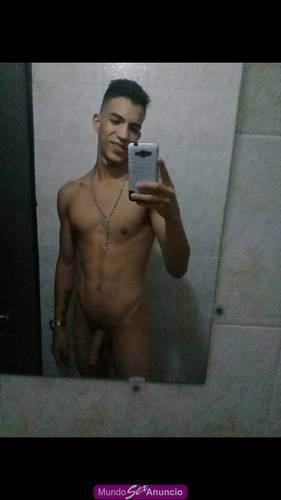 Gigolo Con Polla De 20Cm