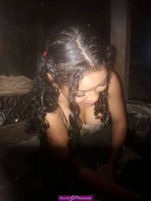 Chicas sexy traviesa y atrevida disponible para cumplir tus