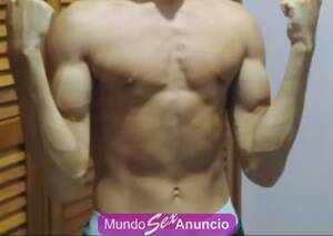 Chico bisexual